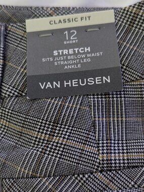 NWT Van Heusen Women's Classic Fit Dress Pants Size 12S